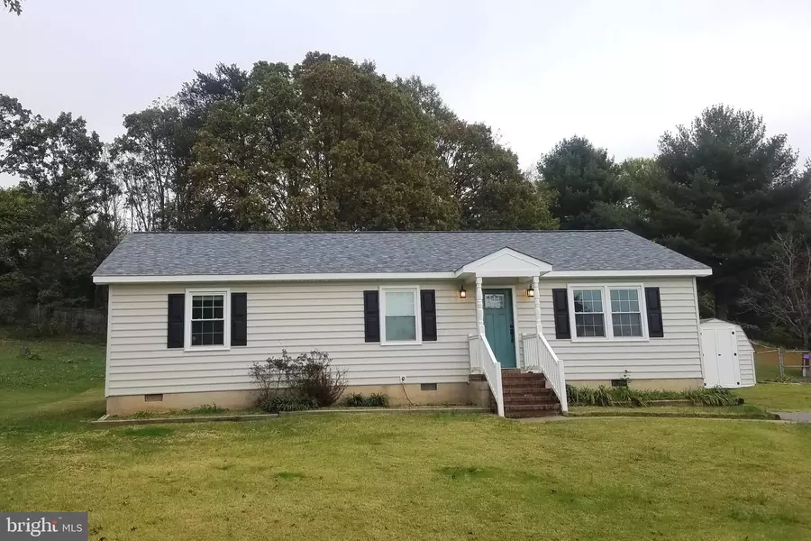 10315 HILLSIDE LN, Fredericksburg, VA 22408