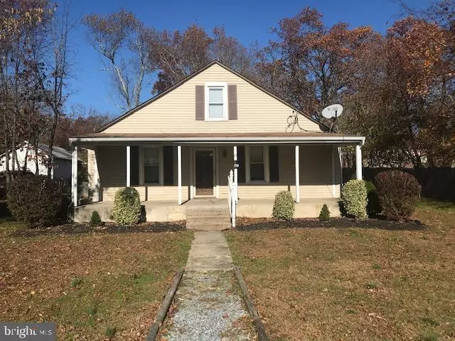 61 E 5TH AVE E, Pine Hill, NJ 08021