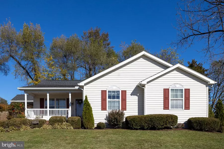 120 HIGHLAND CT, Luray, VA 22835