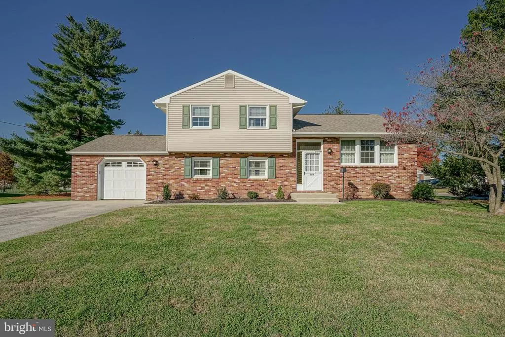 Gibbstown, NJ 08027,265 MEMORIAL AVE