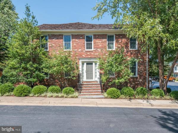 7348 LEWINSVILLE SQUARE PL, Mclean, VA 22101