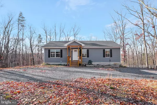 Berkeley Springs, WV 25411,298 DEERWOOD LN