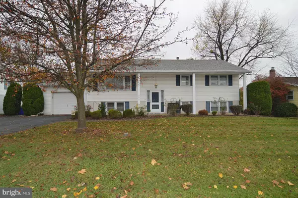 454 HILL RD, Wernersville, PA 19565