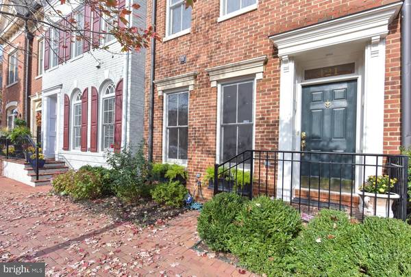 421 ORONOCO ST, Alexandria, VA 22314