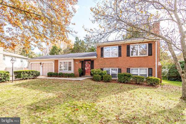 8505 PAUL REVERE CT, Annandale, VA 22003