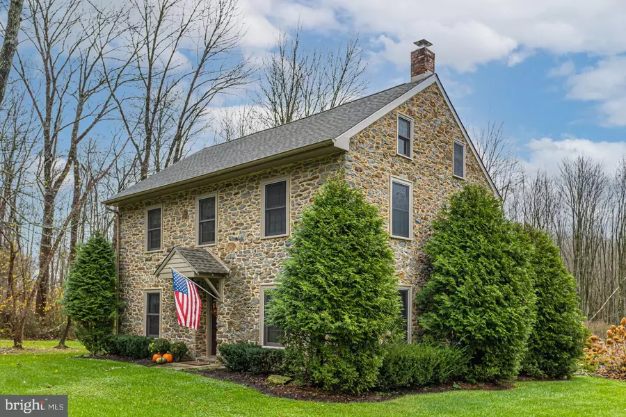 313 MOUNTAIN VIEW RD, Sellersville, PA 18960