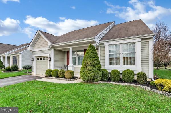 Marlton, NJ 08053,4 VIOLET CT