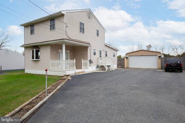 2841 PALERMO AVE, Vineland, NJ 08361