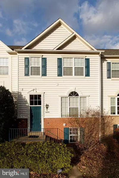 44894 POINT BAY TER, Ashburn, VA 20147