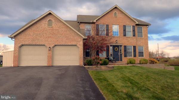 1337 HUNTERS CHASE RD, Chambersburg, PA 17202