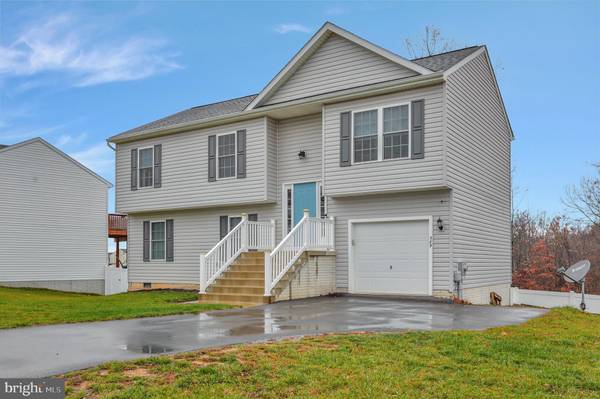 Martinsburg, WV 25404,389 TYLER WAY