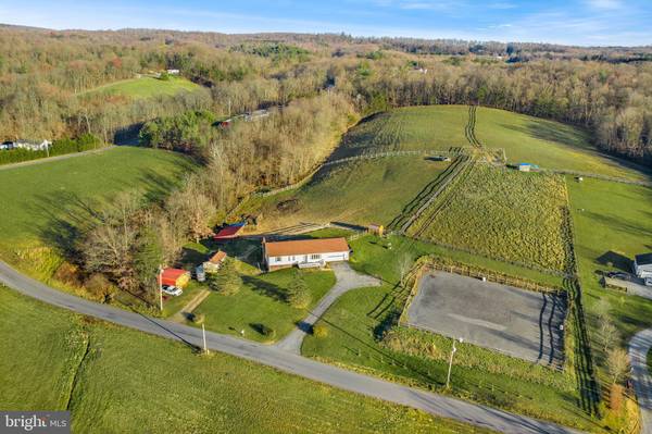 4564 SMOKEY HOLLOW RD, Bloomery, WV 26817