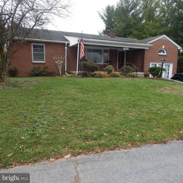 13943 WEAVER AVE, Maugansville, MD 21767