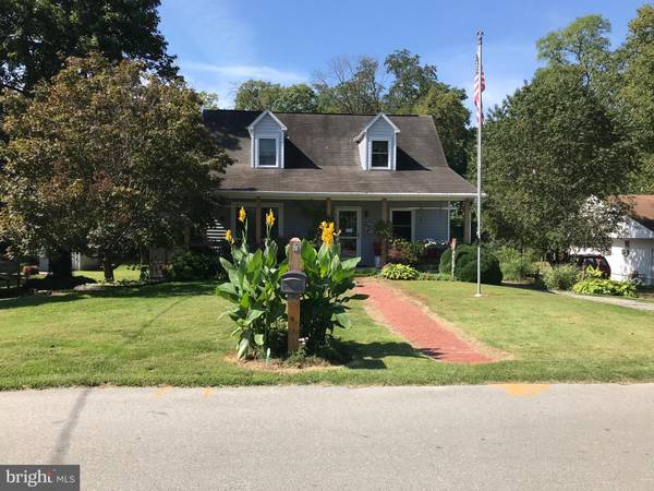 585 N FRONT ST, Wrightsville, PA 17368