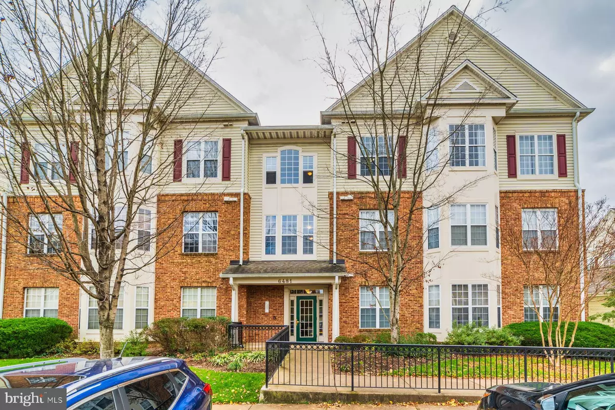 Alexandria, VA 22312,6481 CHEYENNE DR #304