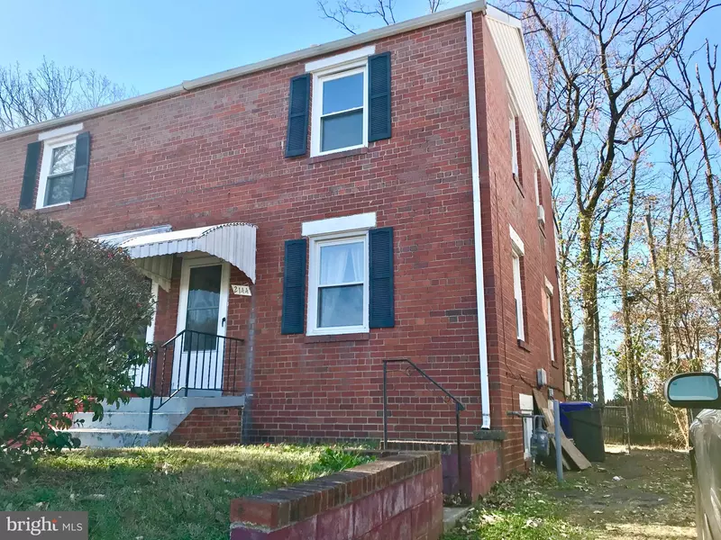 2144 S POLLARD ST, Arlington, VA 22204