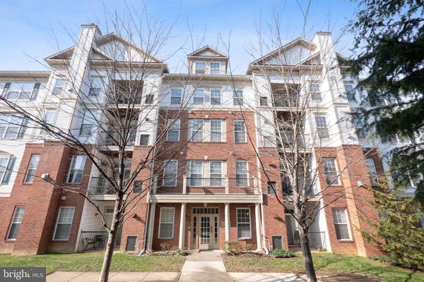 11508 SPERRIN CIR #405, Fairfax, VA 22030