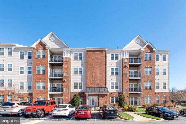 7557 STONEY RUN DR #404, Hanover, MD 21076