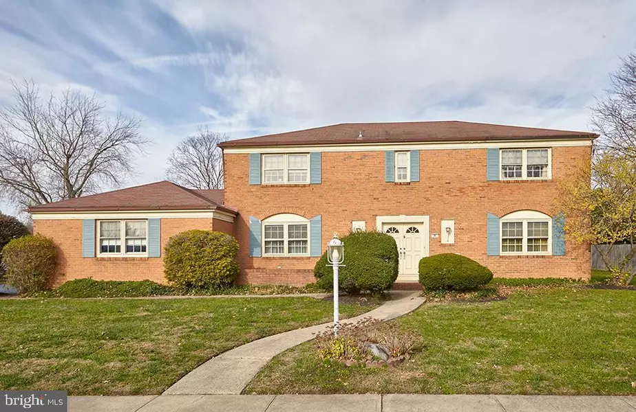 6 VALLEY FORGE RD, Bordentown, NJ 08505