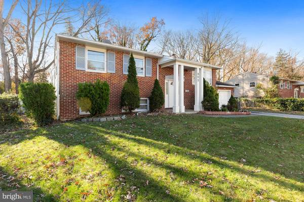 805 SUNSET DR, Somerdale, NJ 08083