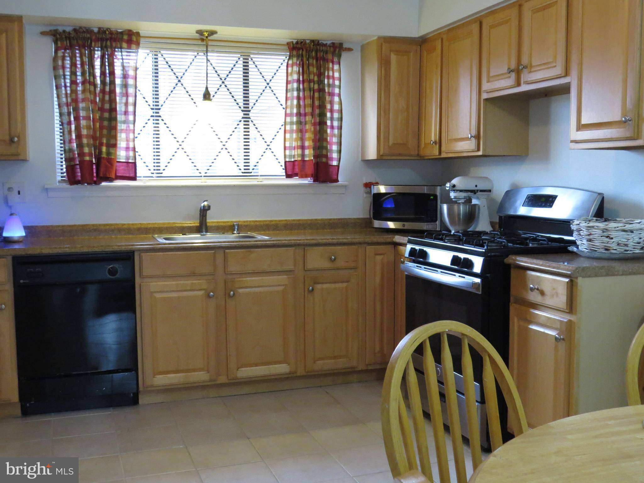 Hillsborough, NJ 08844,83 DEVONSHIRE CT