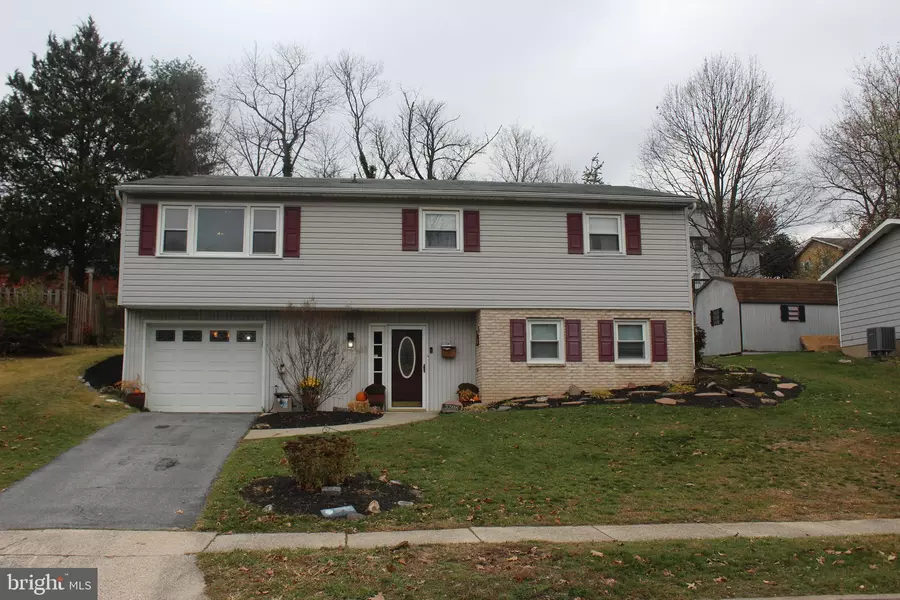 3208 TRINITY RD, Harrisburg, PA 17109