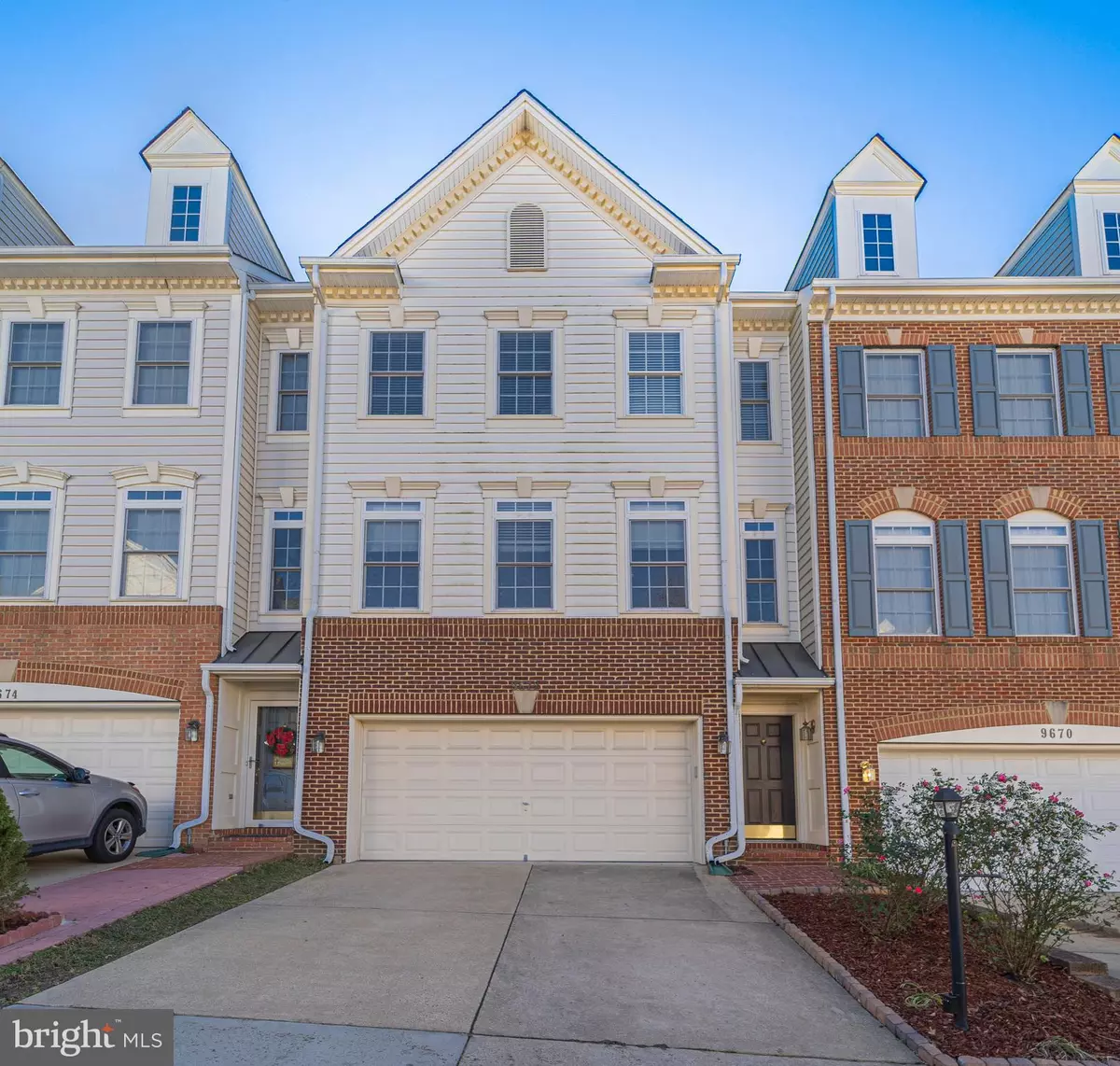 Lorton, VA 22079,9672 POTTERS HILL CIR