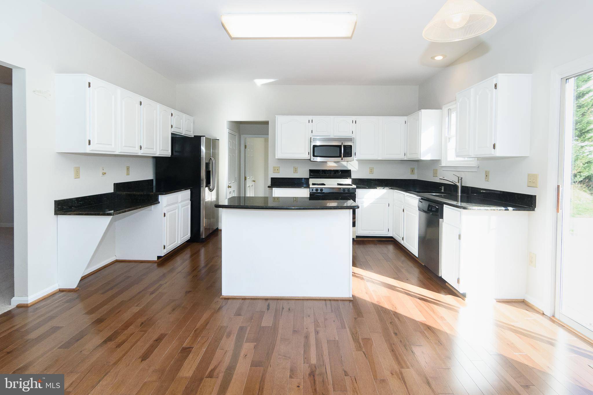 Ellicott City, MD 21043,5146 LITTLE CREEK DR