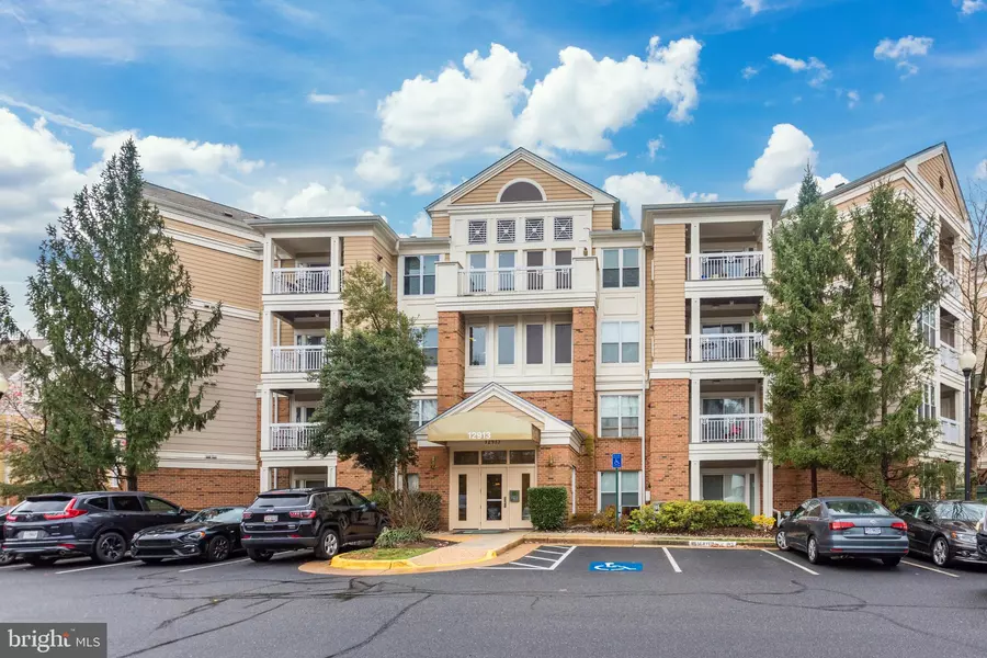 12913 ALTON SQ #305, Herndon, VA 20170