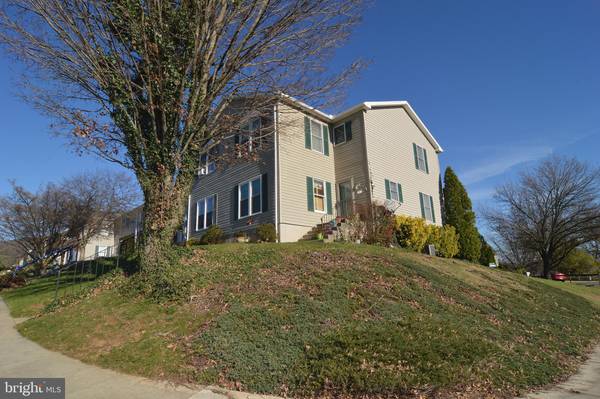 263 ELM ST, Reading, PA 19606