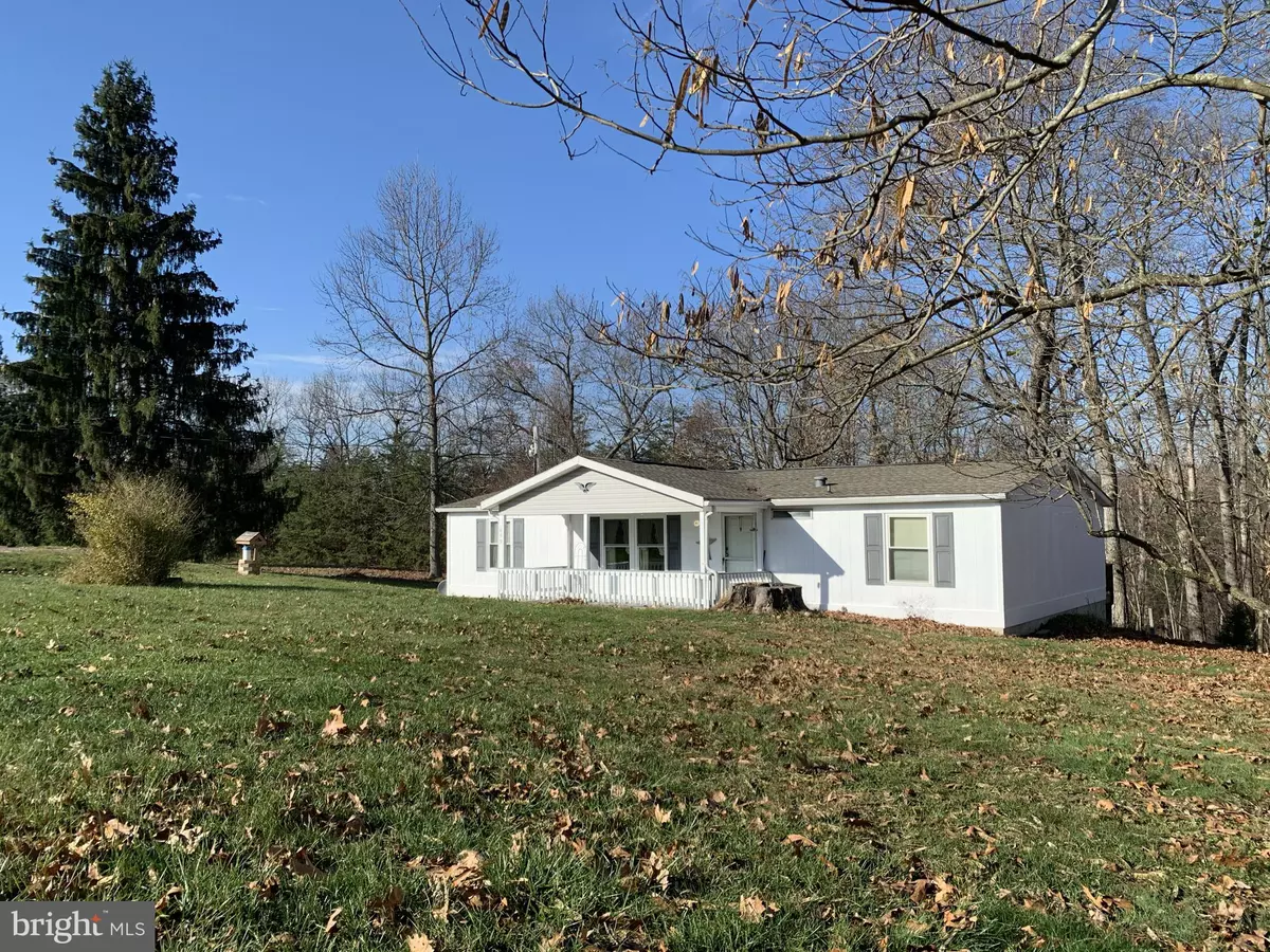 Berkeley Springs, WV 25411,649 LONGVIEW DR