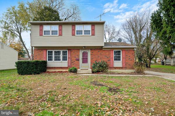 234 MACARTHUR DR, Dover, DE 19901