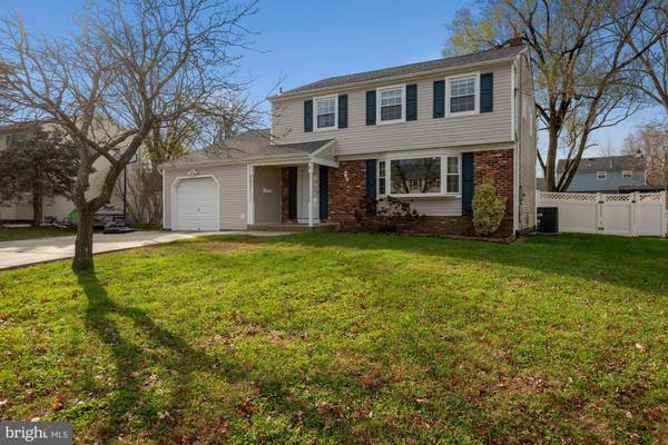 67 KNOLLWOOD DR, Cherry Hill, NJ 08002