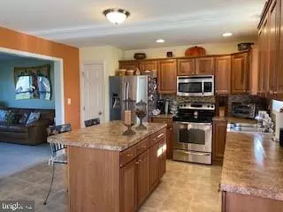 Mechanicsburg, PA 17050,10 HAMLET CIR