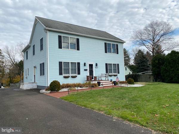 44 S BELL AVE, Yardley, PA 19067