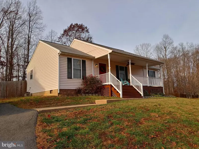 10601 CHESTERWOOD DR, Spotsylvania, VA 22553