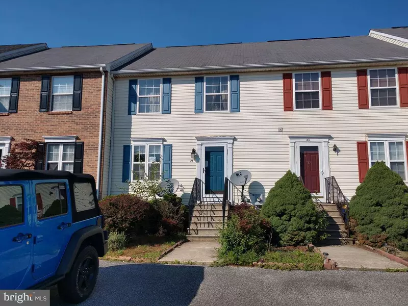 24 HOLDEN CT, Clayton, DE 19938