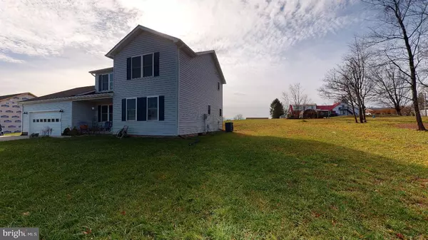 Romney, WV 26757,130 AUTUMN DR