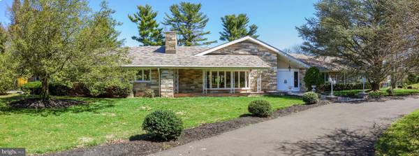 2116 YARDLEY RD, Yardley, PA 19067