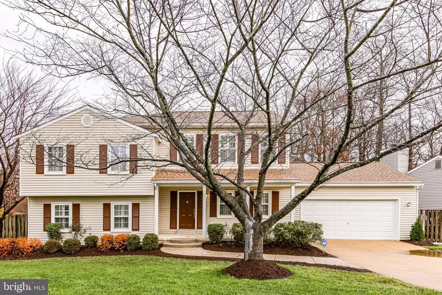 8230 RUNNING CREEK CT, Springfield, VA 22153