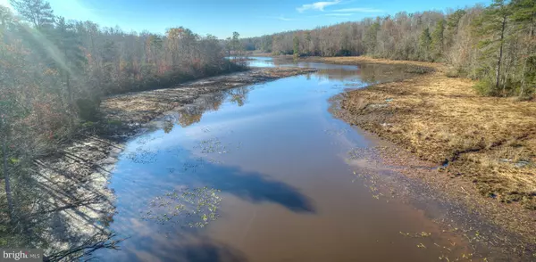 Warsaw, VA 22572,145 LITTLE CREEK