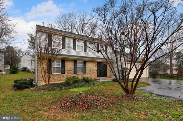 15720 BUENA VISTA DR, Rockville, MD 20855