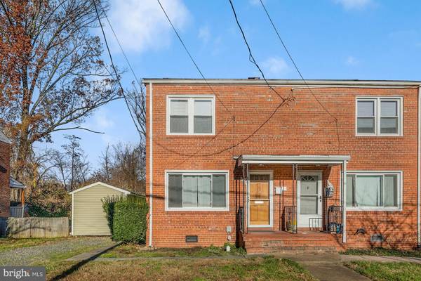 1017 S BUCHANAN ST, Arlington, VA 22204