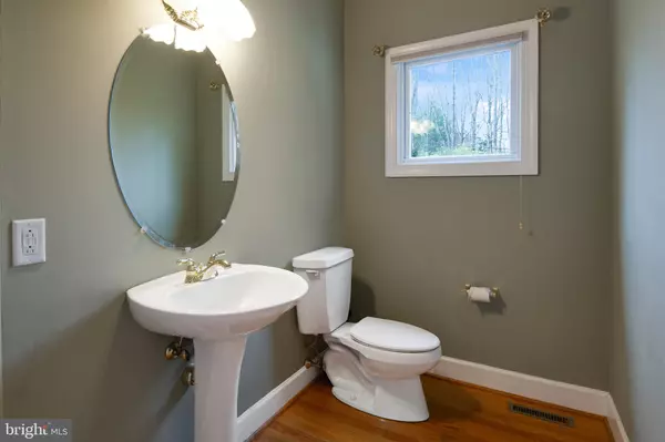 Wilmington, DE 19807,212 N SPRING VALLEY RD