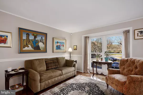 Centreville, VA 20121,13928 MIDDLE CREEK PL