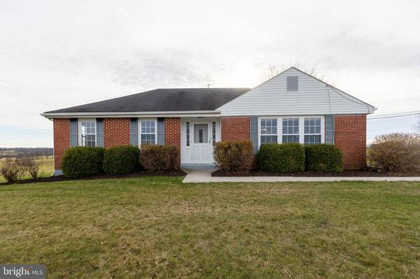 2416 CROTTLESTOWN RD, Chambersburg, PA 17202