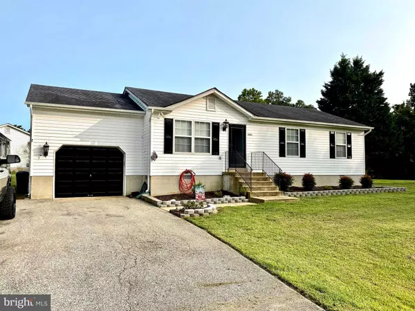 29052 GREENHEAD DR, Mechanicsville, MD 20659