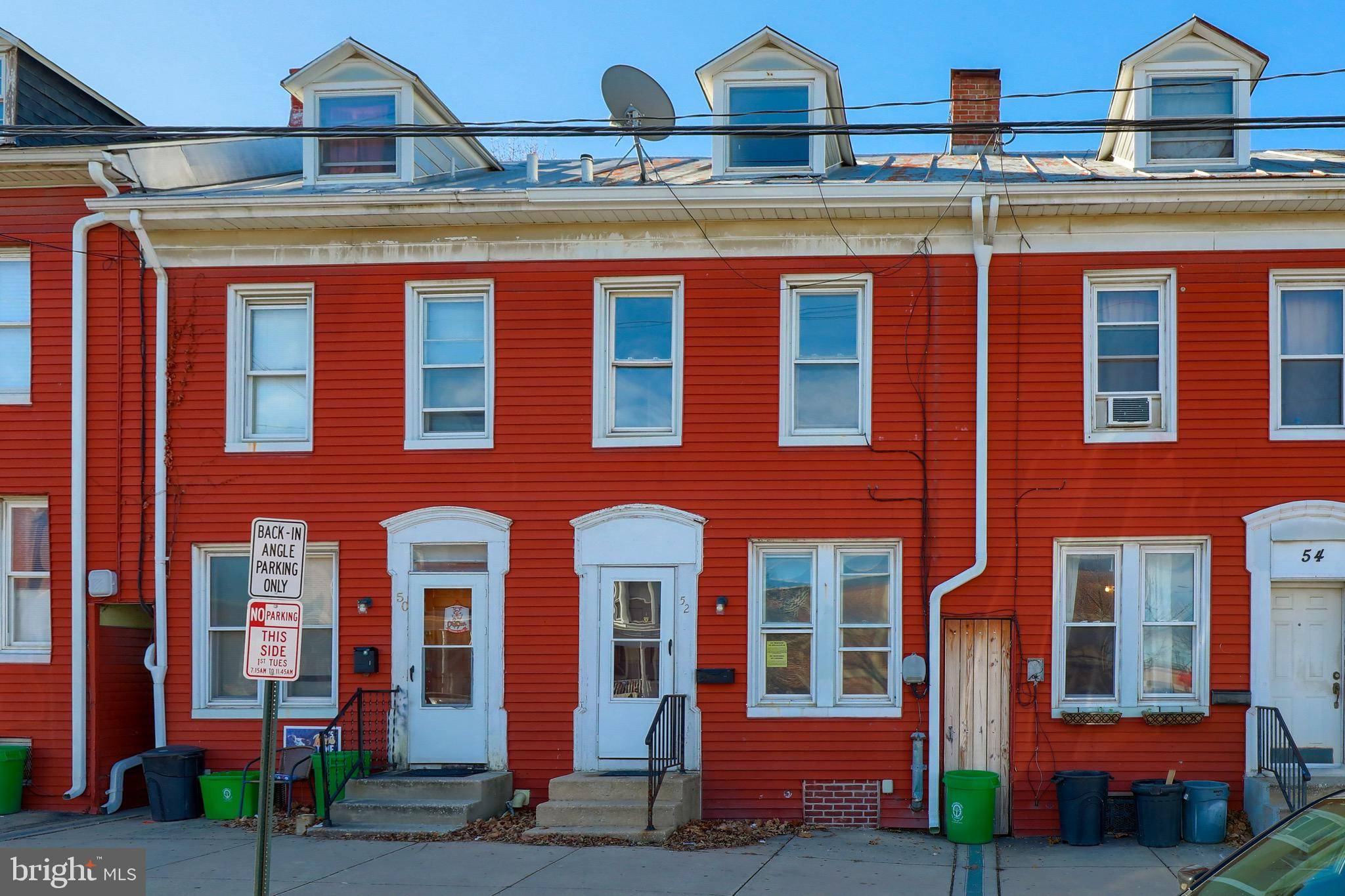 52 N BROAD ST, York, PA 17403