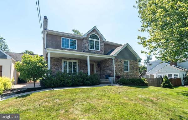 994 HILLSIDE DR, Southampton, PA 18966