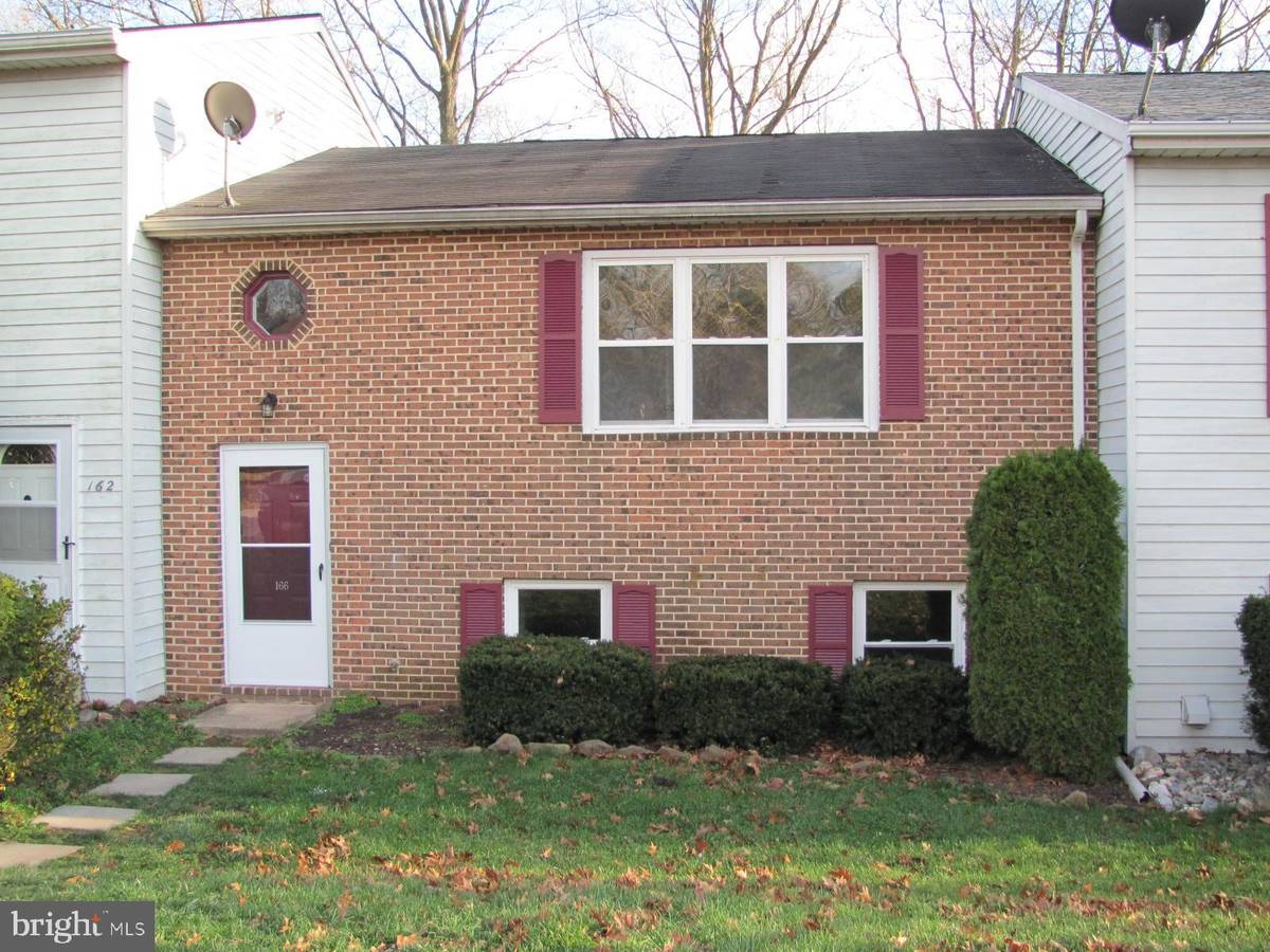 Etters, PA 17319,166 JUNIPER DR